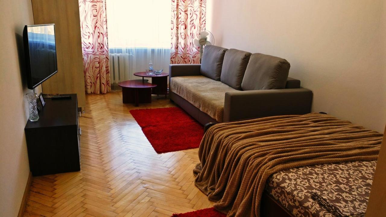 Very Nice Apartment In L'Viv Leopoli Esterno foto